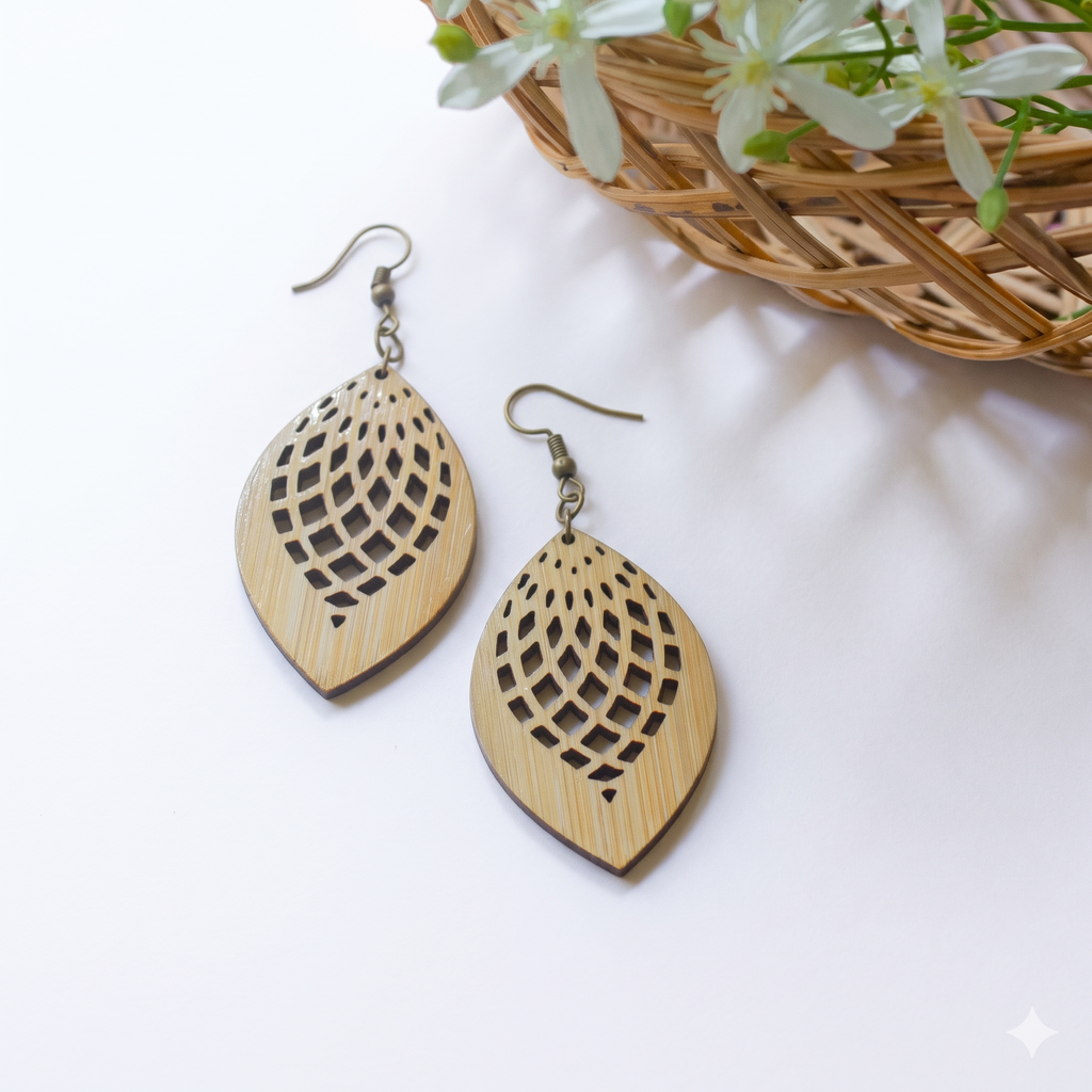 Handcrafted Bamboo Leaf Lattice Drop Earrings