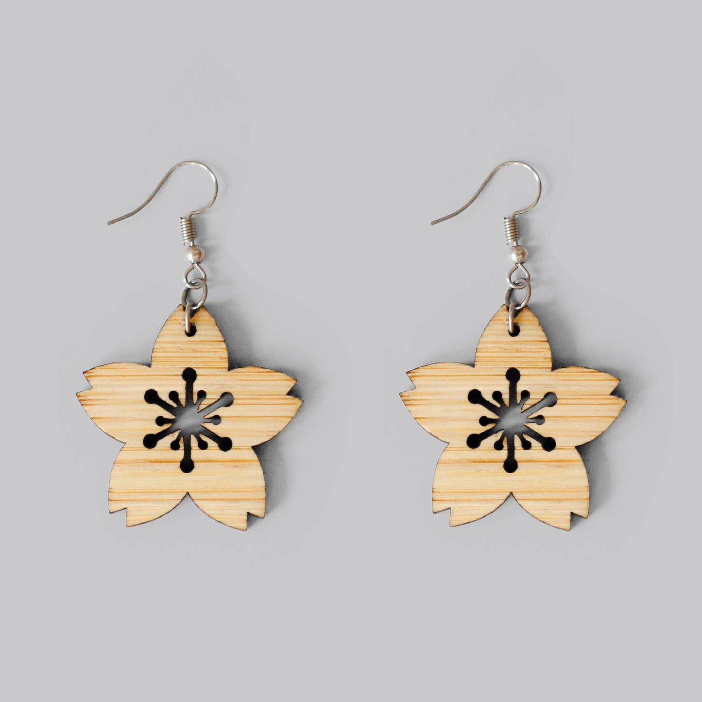 Eco-Friendly Nature-inspired Earrings - Fashionable and Sustainable Flower Shaped Bamboo Earrings