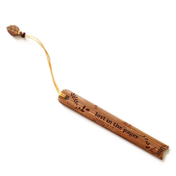 Bamboo Bookmark – Lost In The Pages - Image 2