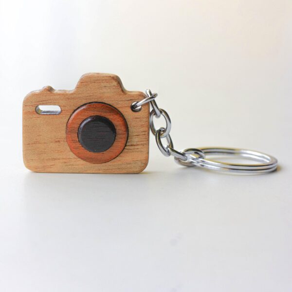 Wooden Camera Keychain - Image 4