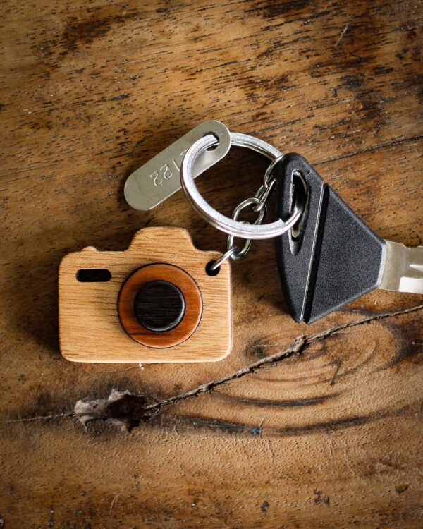 Wooden Camera Keychain - Image 3